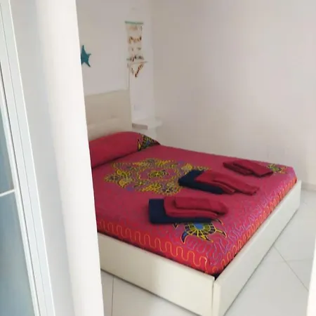 Openspace Fronte Mare Esclusivo Due Letti Matrimoniali A Portovenere Apartment Porto Venere