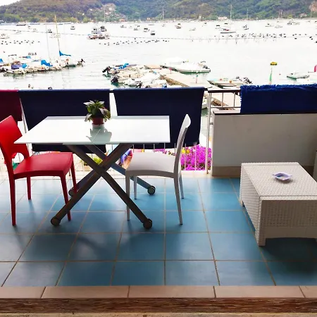 Openspace Fronte Mare Esclusivo Due Letti Matrimoniali A Portovenere *