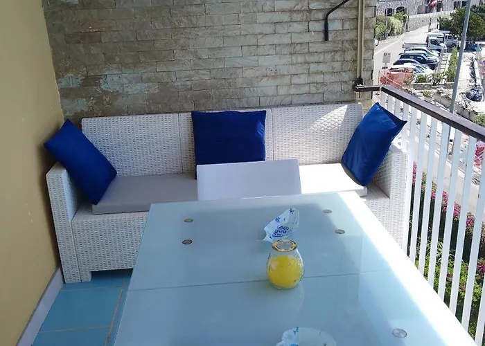 Openspace Fronte Mare Esclusivo Due Letti Matrimoniali A Portovenere Appartement